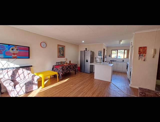 3 BEDROOM TOWNHOUSE RENTED IN CHARLO